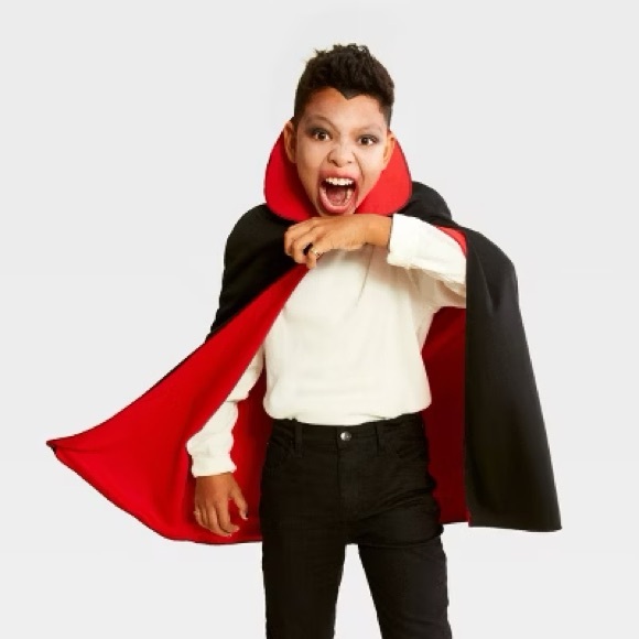 NWT kids vampire costume from target - Picture 5 of 5